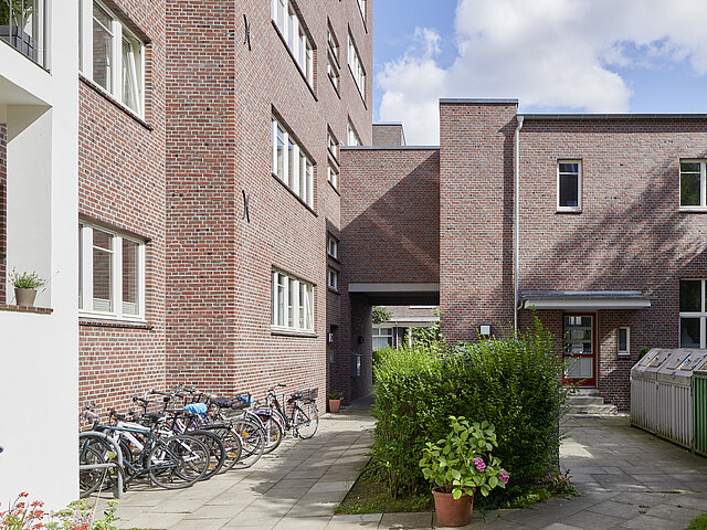 Semperstraße: Wohnen zwischen Stadtpark und Alster